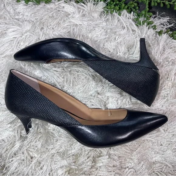Calvin Klein | Shoes | Nwot Calvin Klein Patna Heeled Pump  display picture 1